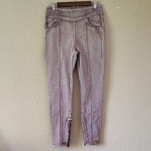We The Free Purple Jeans .. Size 28